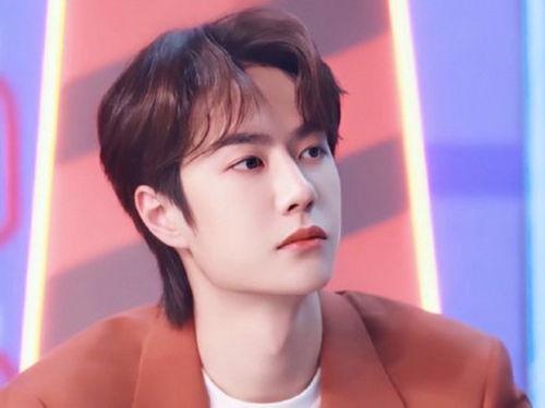 娱乐圈爆料王一博和肖战,娱乐圈的神秘恋情曝光，真相究竟如何？